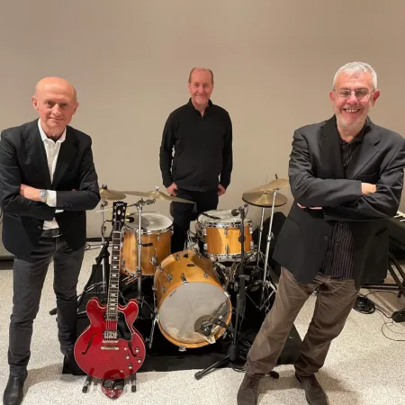 Organic Trio feat. Geoff Warren